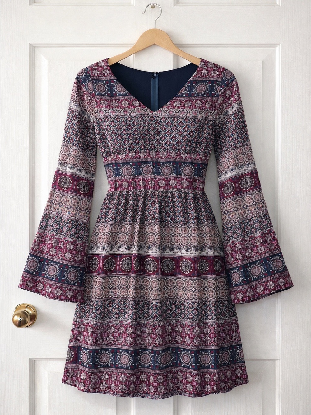 NWT Design Lab Lord & Taylor Boho Geometric Bell Sleeve Dress